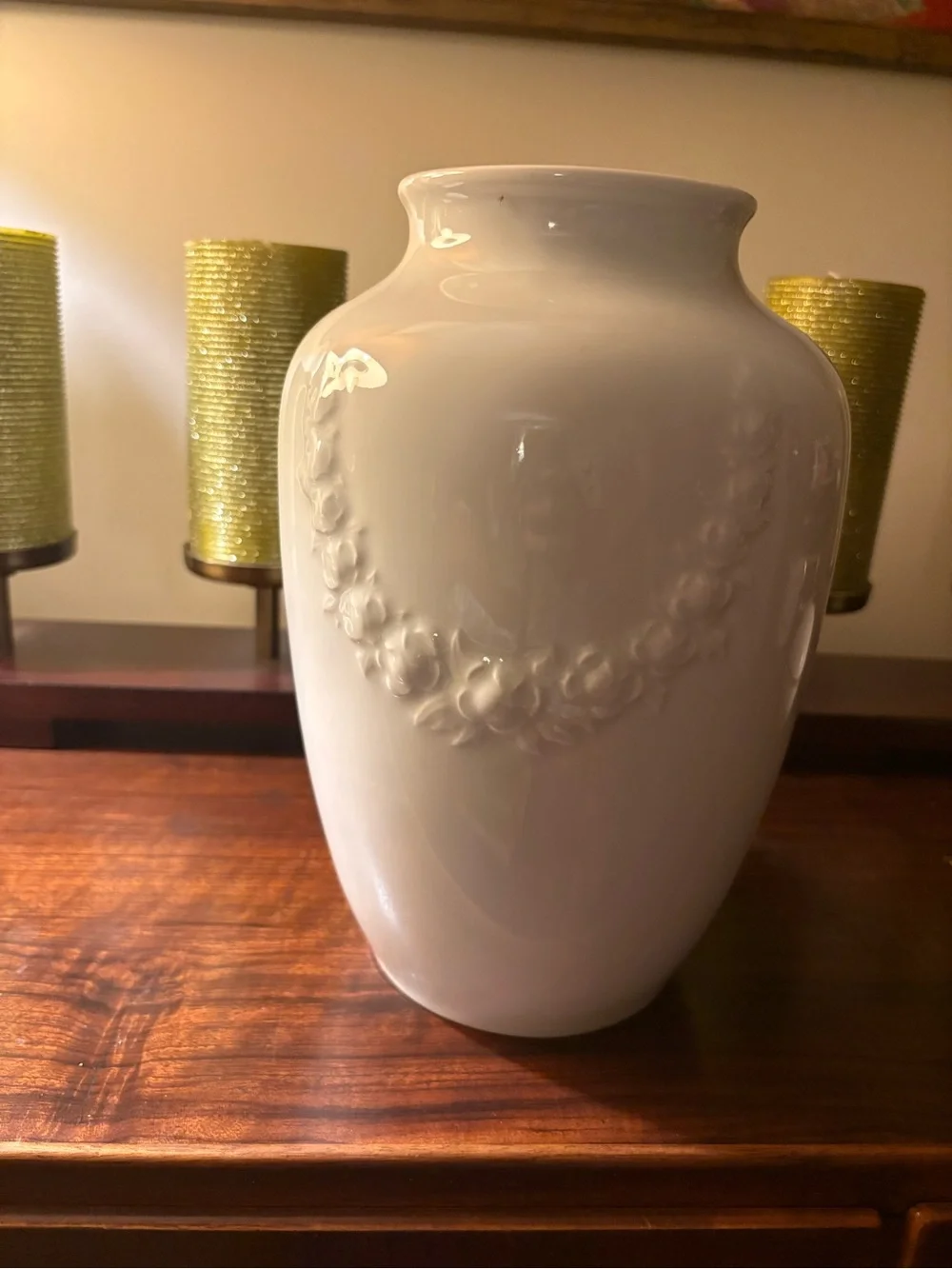 Classic White Ceramic Vase with Raised Floral Garland